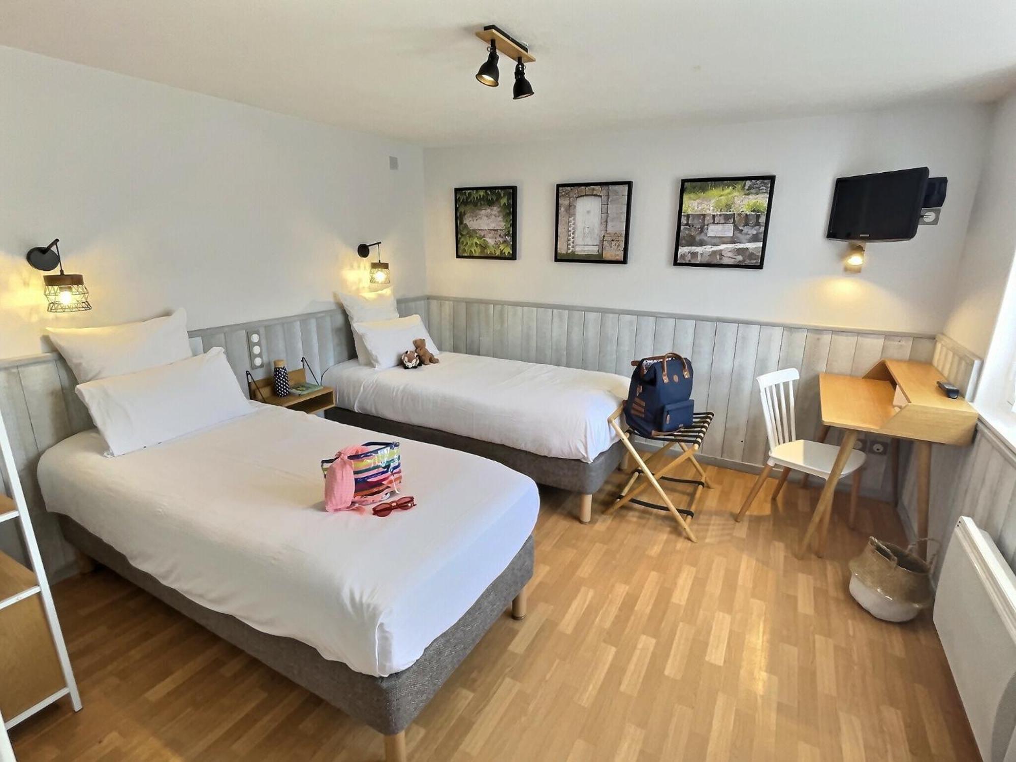 Logis Hotel Du Cygne 브라시외 객실 사진