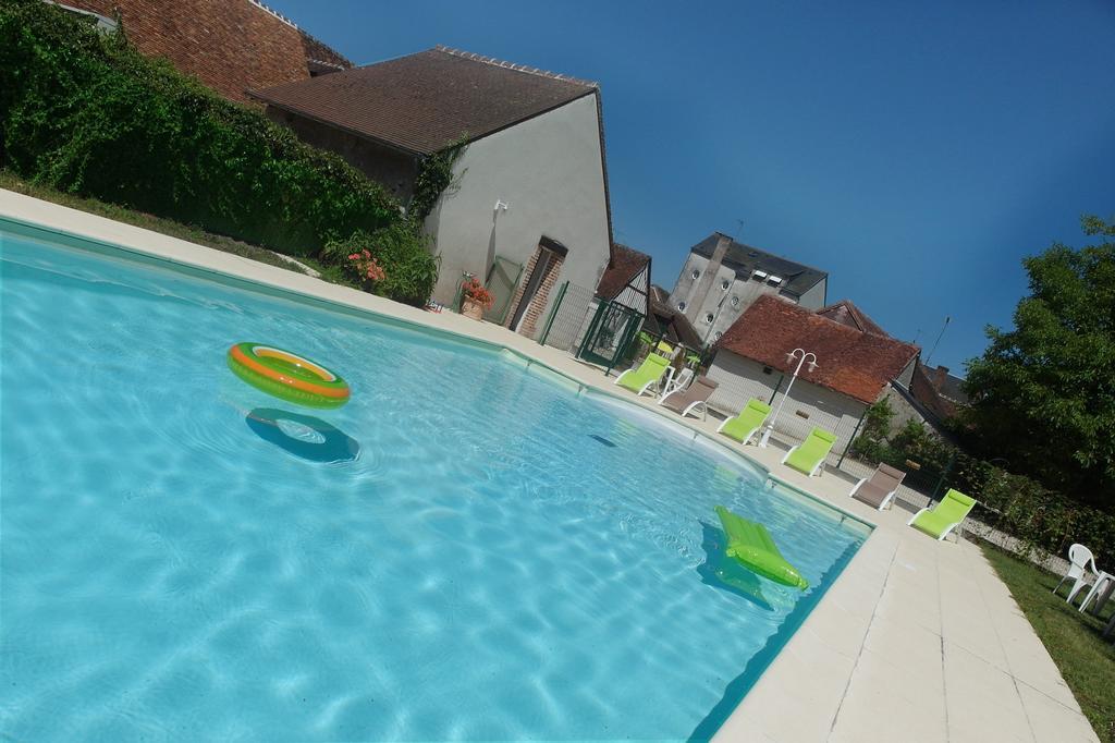 Logis Hotel Du Cygne 브라시외 외부 사진